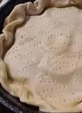 Immagine del passaggio 3 della ricetta Torta salata rovesciata con cipolle caramellate
