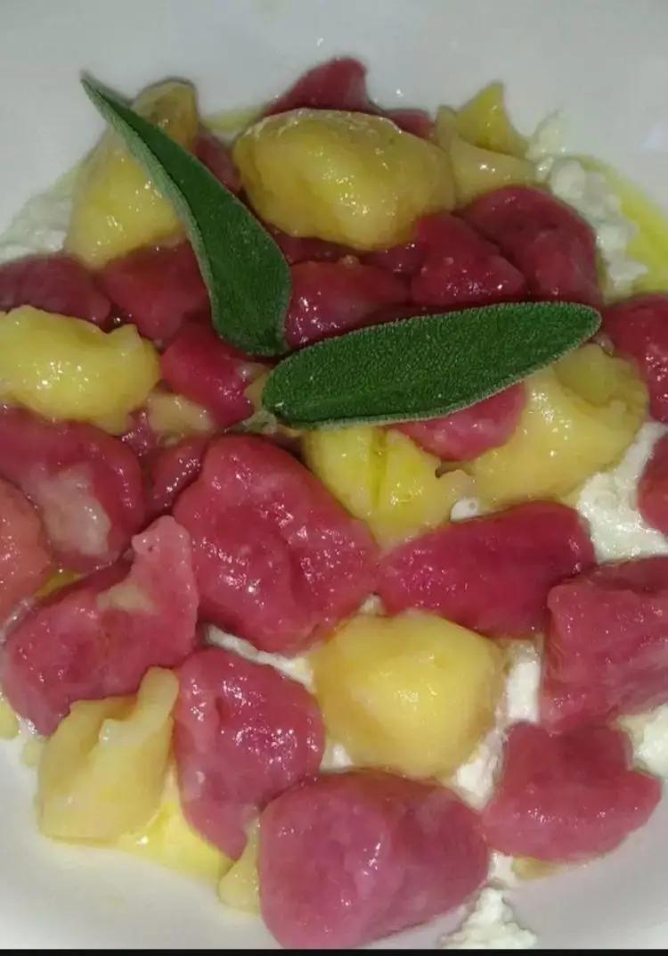 Ricetta Gnocchi di patate e barbabietola. di nunziamarzocco