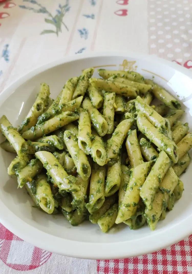 Ricetta Penne al pesto di basilico con pistacchi di ilninotto