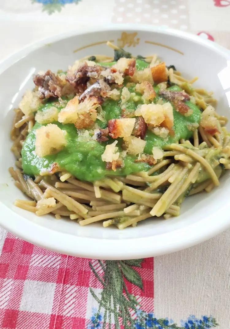 Ricetta Pasta con cime di rapa e pane tostato all'acciuga di ilninotto