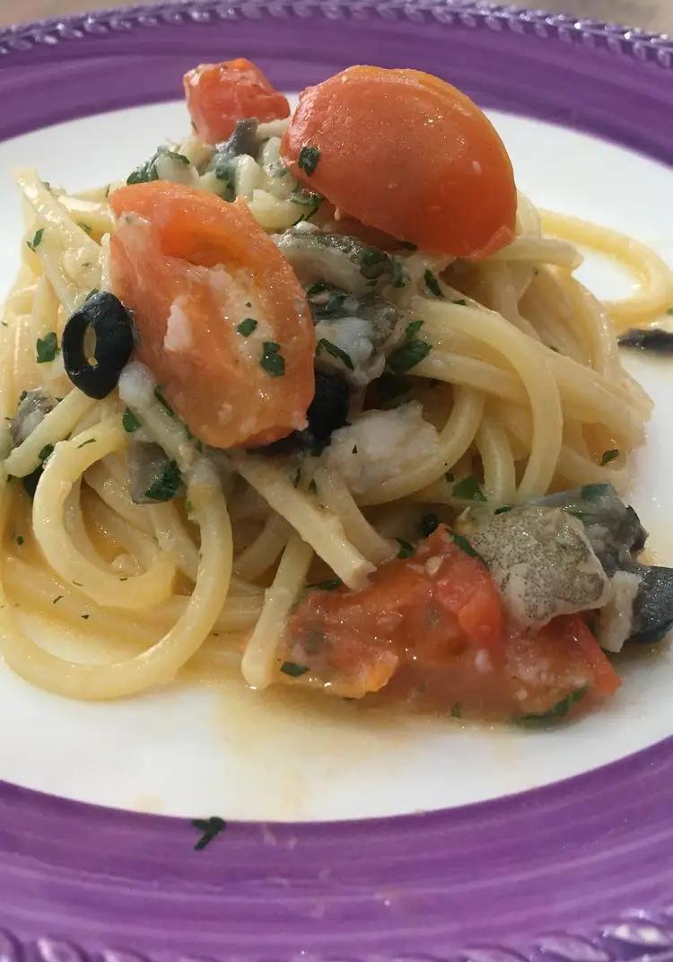 Ricetta Spaghetti quadrati cin baccalà datterino e olive di francesca5817