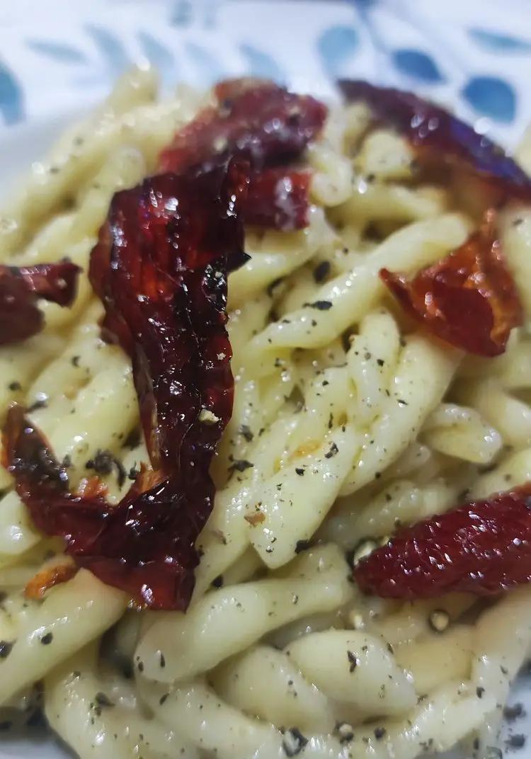 Ricetta Strozzapreti cacio pepe e peperoni secchi calabresi di Mabyflavors