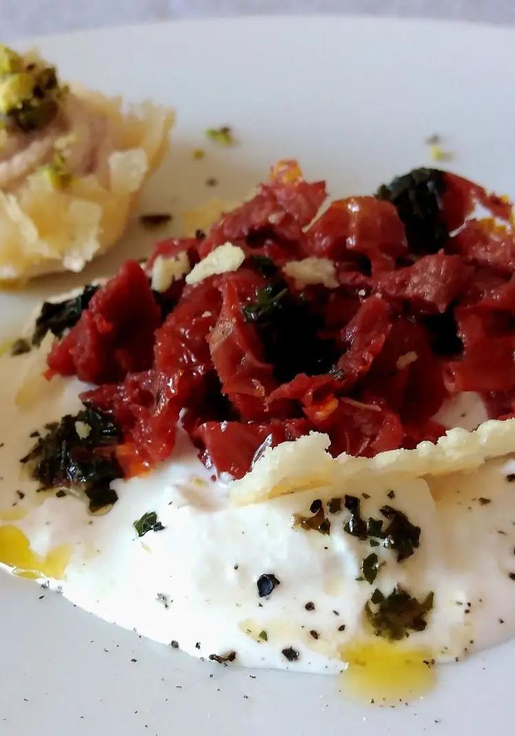 Ricetta Burratina con pomodorini secchi e olio al basilico di maryg.internicola