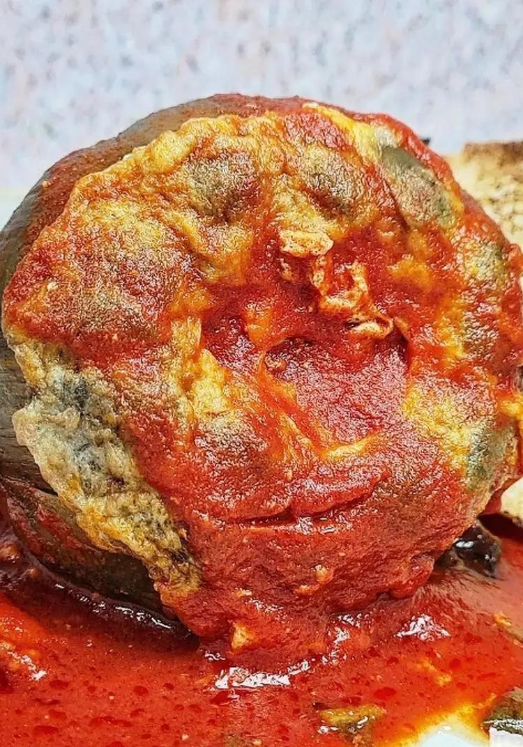 Ricetta Carciofi ripieni di salame e mozzarella al sugo di pomodoro di foodexcellence