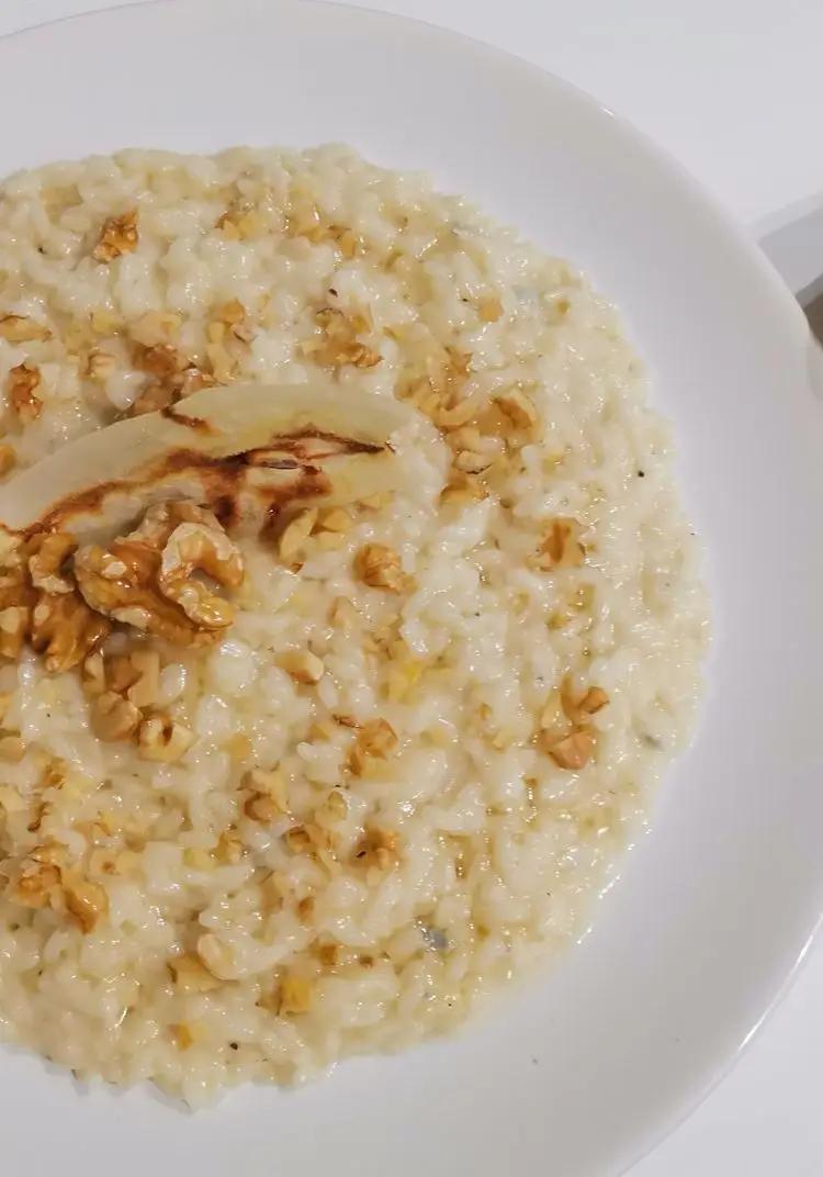 Ricetta Risotto con gorgonzola, noci e miele😋 di idadf1989