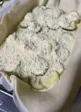 Immagine del passaggio 3 della ricetta Torta rustica di zucchine con nuvole di zucchine
