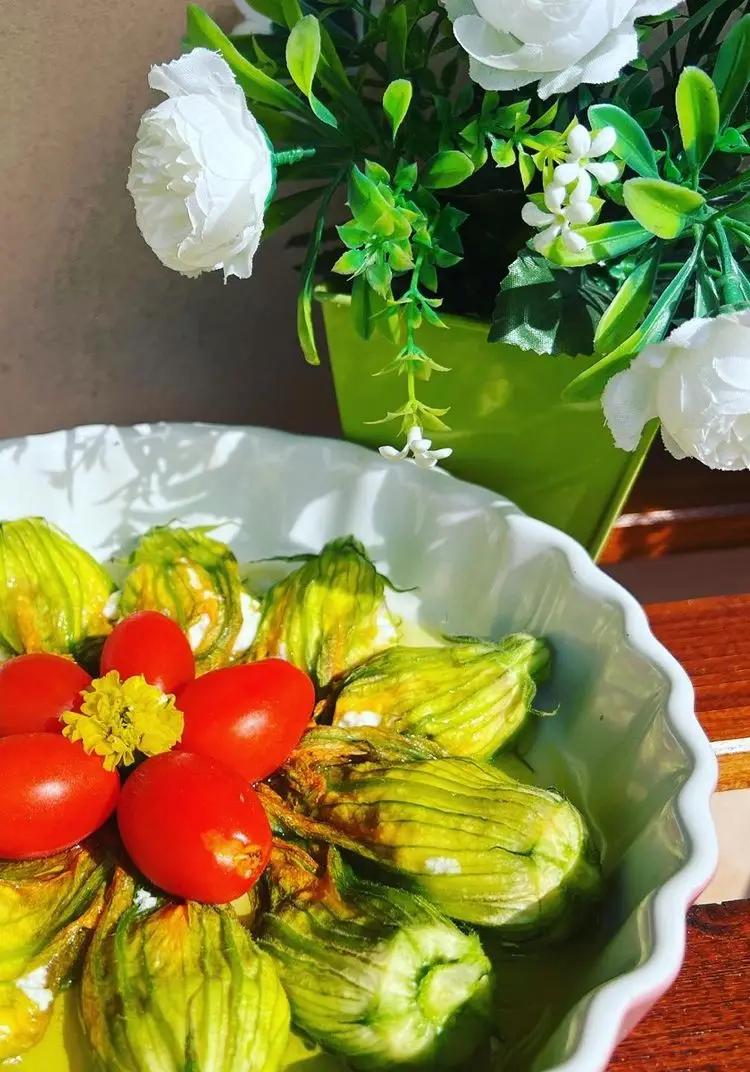 Ricetta Fiori di zucca ripieni 🌸 di loredana705