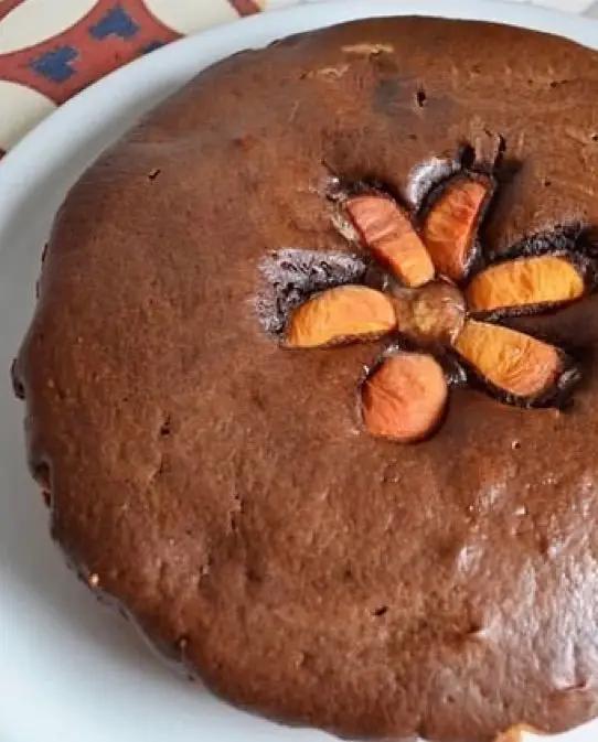 Ricetta Torta amaretti cacao e albicocche di dolcissimo_relax