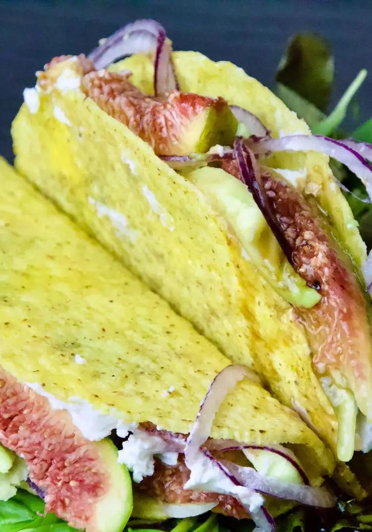 Ricetta Tacos di fichi freschi con caprino e avocado di cucinodite