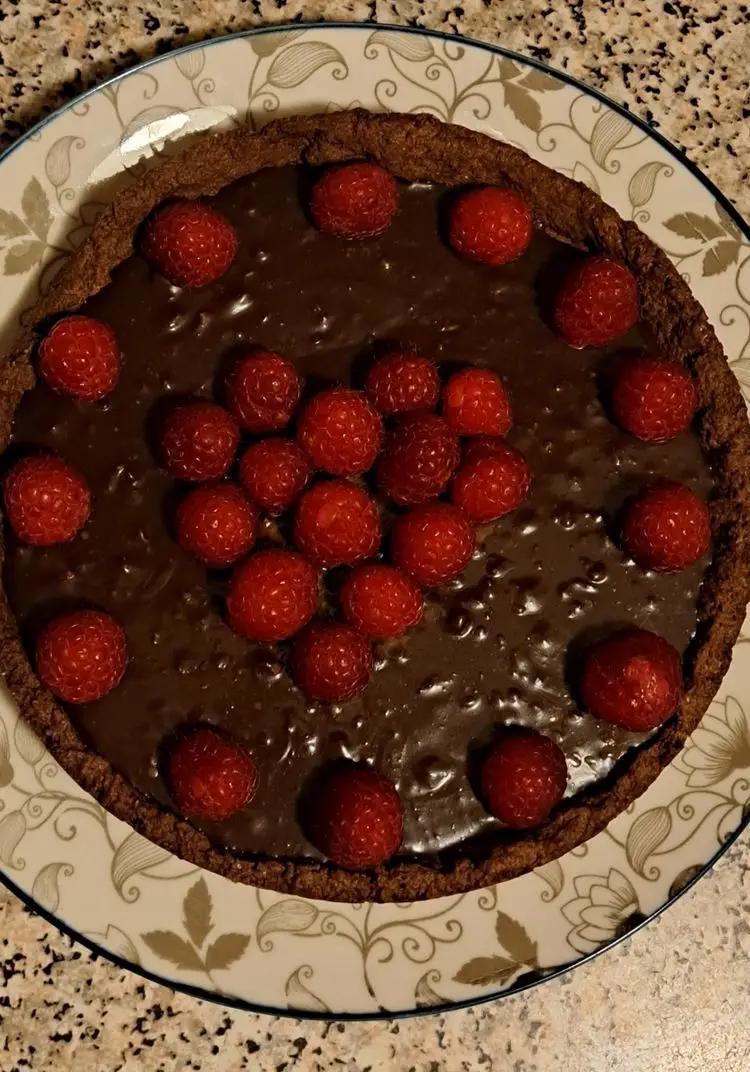 Ricetta Crostata lamponi, cioccolato e granella di nocciole di emilialenzi22