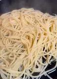 Immagine del passaggio 7 della ricetta Spaghetti alla carbonara