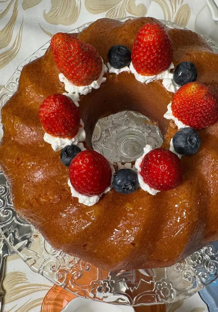 Ricetta Torta babà fragole e frutti di bosco 🍓 di lingegneredellapizza