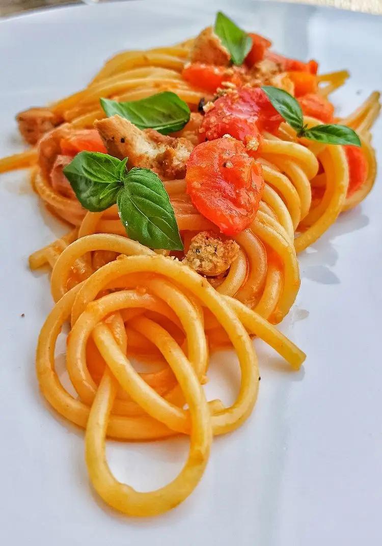 Ricetta Spaghettone XXL allo scarpariello pugliese di chef_vincenzo_campanale