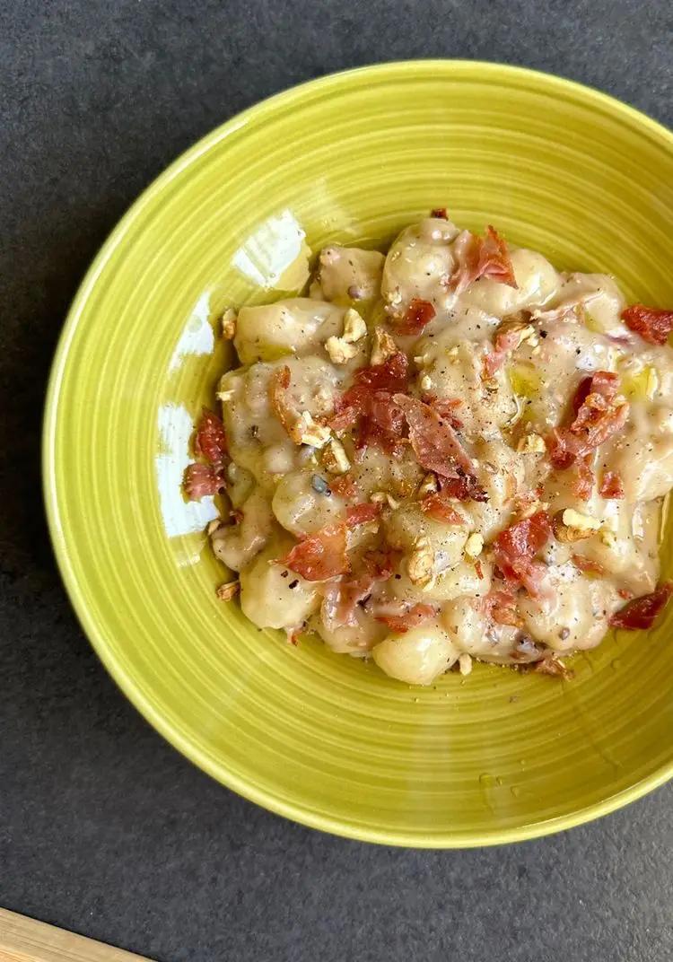 Ricetta GNOCCHI CON SPECK, NOCI E FONDUTA DI ASIAGO di giorgiasbakery