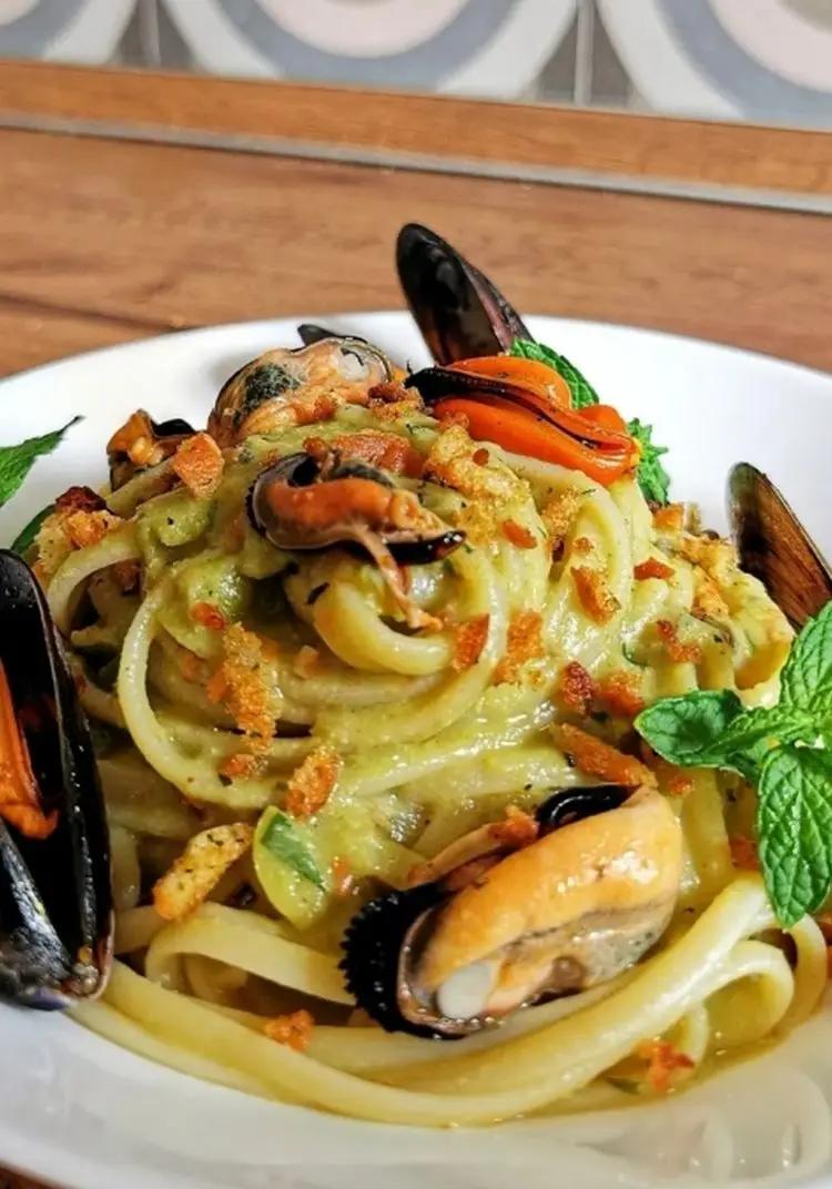 Ricetta Linguine con crema di fave e cozze di ninoilpastaro