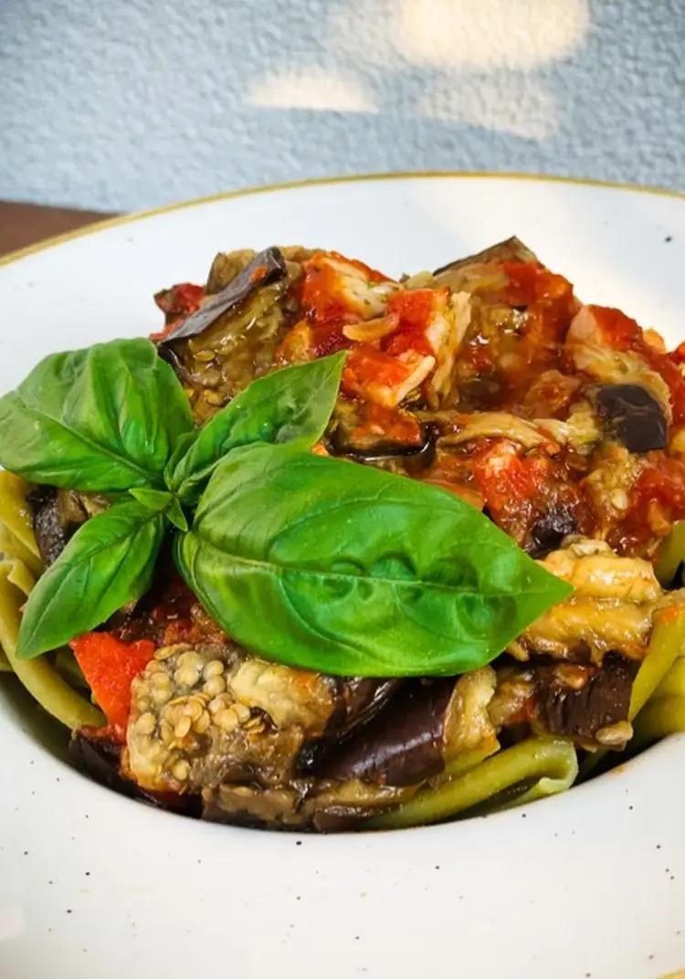 Ricetta CASERECCE DI PISELLI ALLE MELANZANE 🍆 di chiara_healthytales