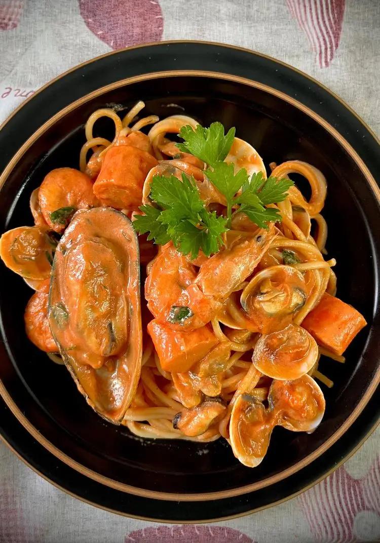 Ricetta Spaghetti ai frutti di mare a modo nostro. di lia.e.chia