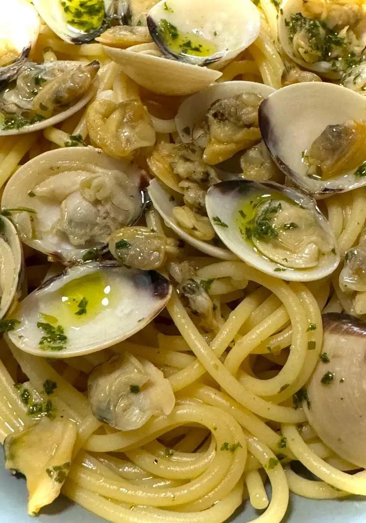 Ricetta Spaghetti alle vongole di lia.e.chia