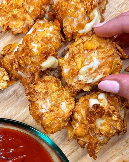 Ricetta Crocchette di pollo dal cuore filante 🍗 di Burrataepistacchi