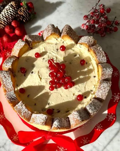 Ricetta Charlotte di pandoro 🍰 di midivertoacucinare