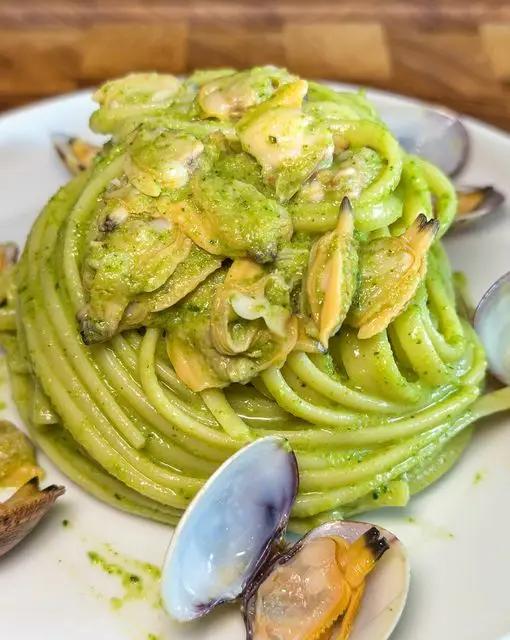 Ricetta Pesto zucchine e vongole di jovaebbasta