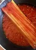 Immagine del passaggio 20 della ricetta ”Spaghetti all’ Assassina”
versione stregattami 👩🏻‍🍳
