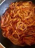 Immagine del passaggio 33 della ricetta ”Spaghetti all’ Assassina”
versione stregattami 👩🏻‍🍳