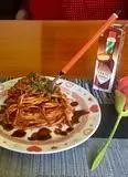 Immagine del passaggio 37 della ricetta ”Spaghetti all’ Assassina”
versione stregattami 👩🏻‍🍳