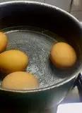 Immagine del passaggio 2 della ricetta “Scottish Eggs”
versione stregattami 👩🏻‍🍳