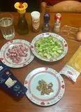 Immagine del passaggio 1 della ricetta “Bucatini alla Carbonara con Zucchine”
versione stregattami 👩🏻‍🍳