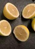 Immagine del passaggio 1 della ricetta Pollo al limone
