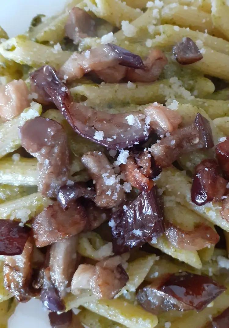 Ricetta Fussilli rigati al pesto di broccoli e patate con granella di melanzane croccanti di mena74