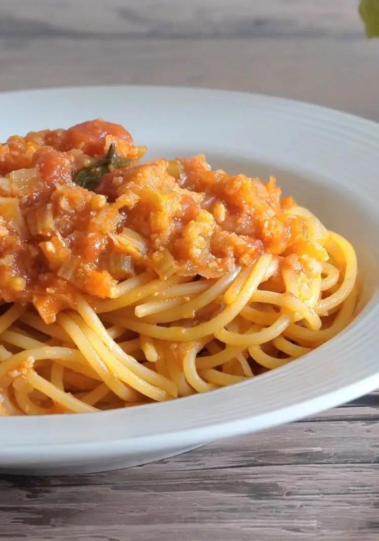 Ricetta Spaghetti con ragù di cavolfiore di Subitoprontodajessy