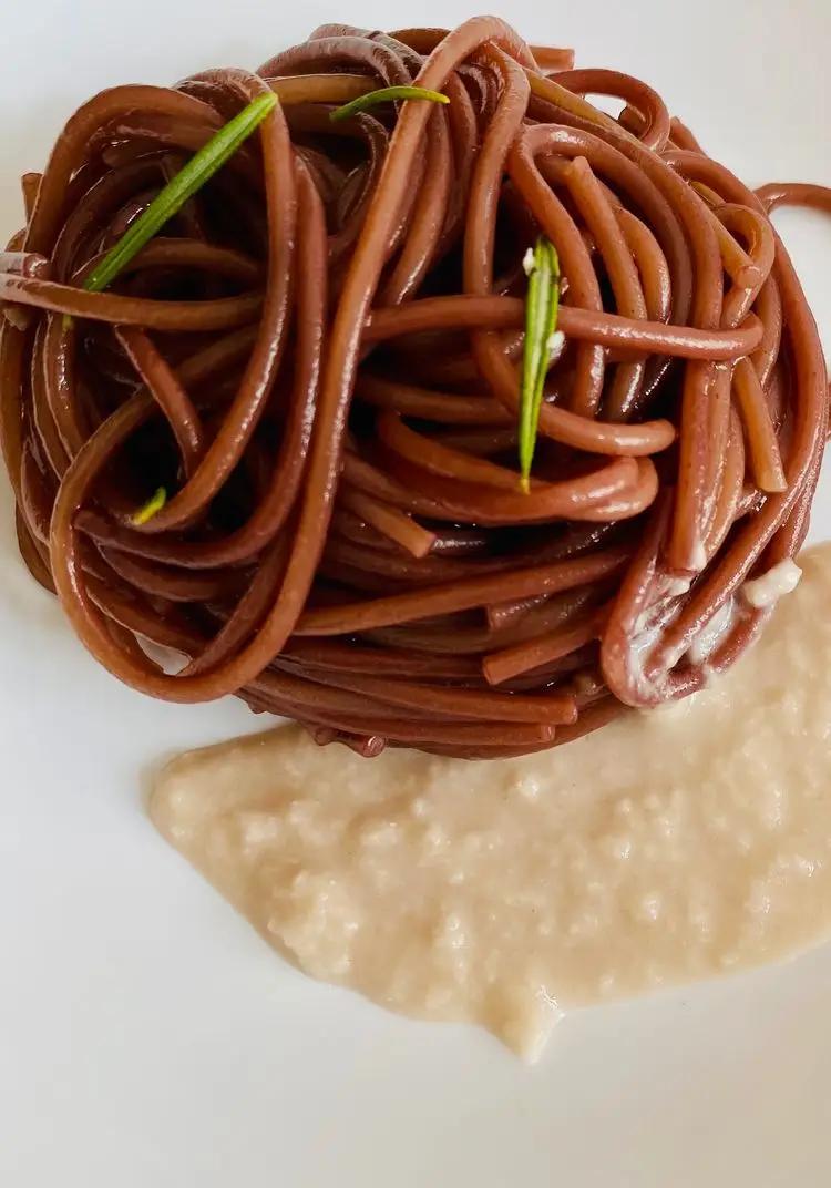 Ricetta Spaghettone al Pinot nero con fonduta di parmigiano di jonathanguedj96