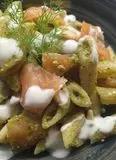 Immagine del passaggio 3 della ricetta Mezze penne al pesto, salmone e Yogurt