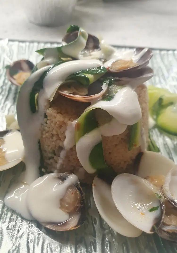 Ricetta Cous cous con zucchine, vongole e quark di ELENA.NOCCHI