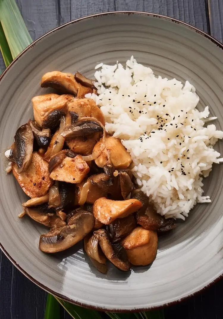 Ricetta Pollo ai funghi con riso basmati di Magno