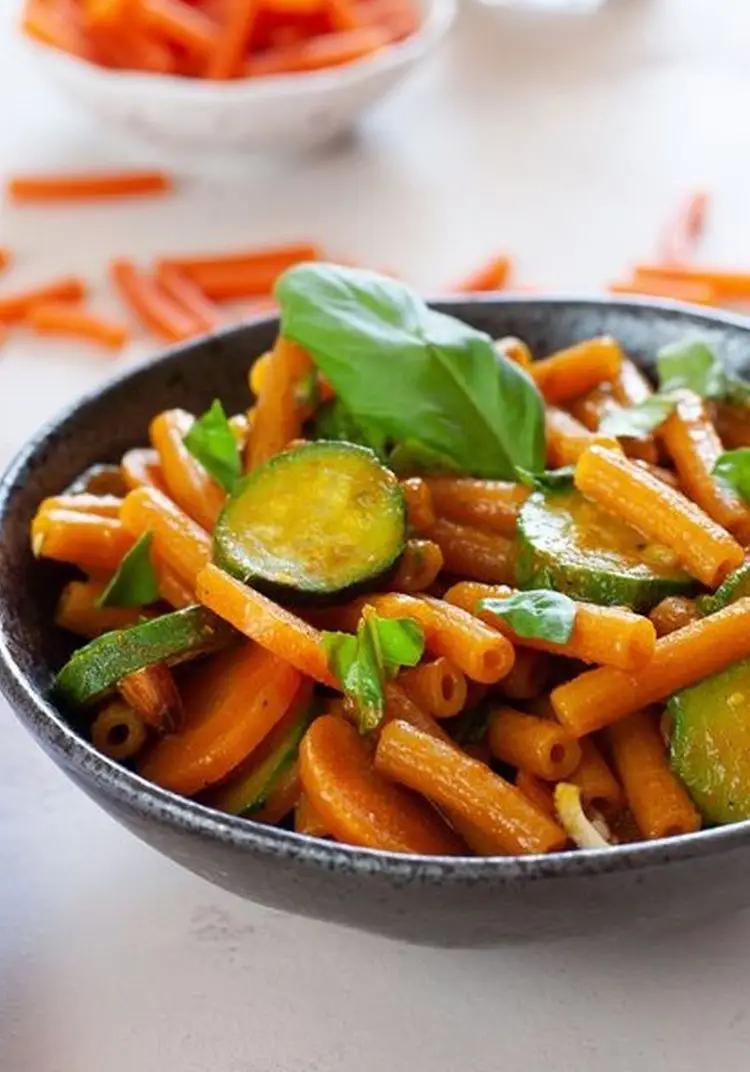 Ricetta Pasta di lenticchie rosse zucchine e carote di daiana_barbagallo