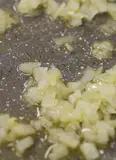 Immagine del passaggio 1 della ricetta Chicche di patate con salmone e crema di zucchine