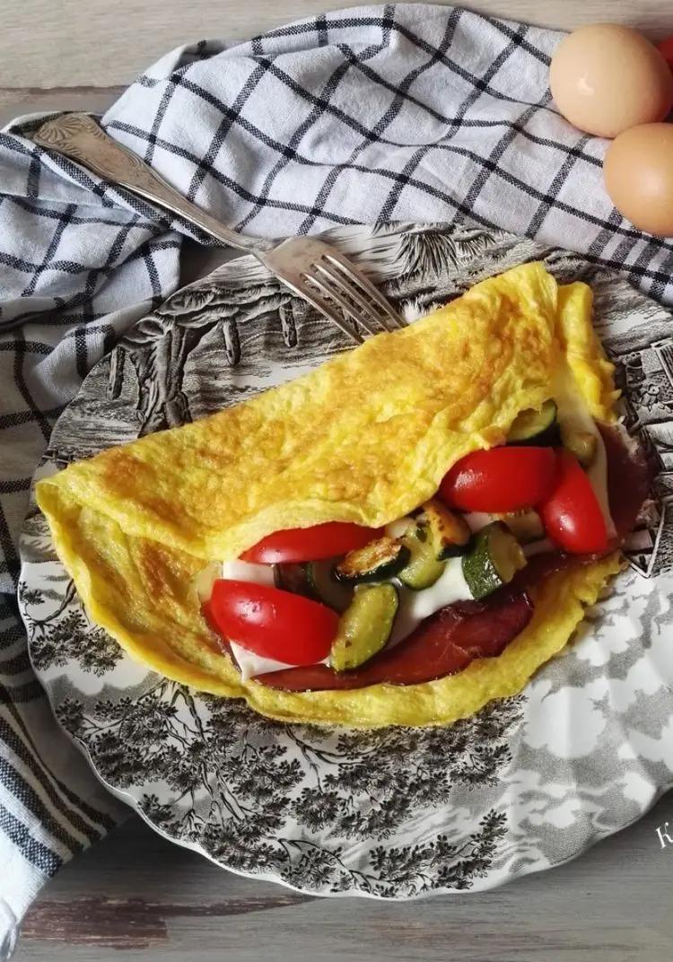 Ricetta OMELETTE CON ZUCCHINE E POMODORINI di kettycucinooggi