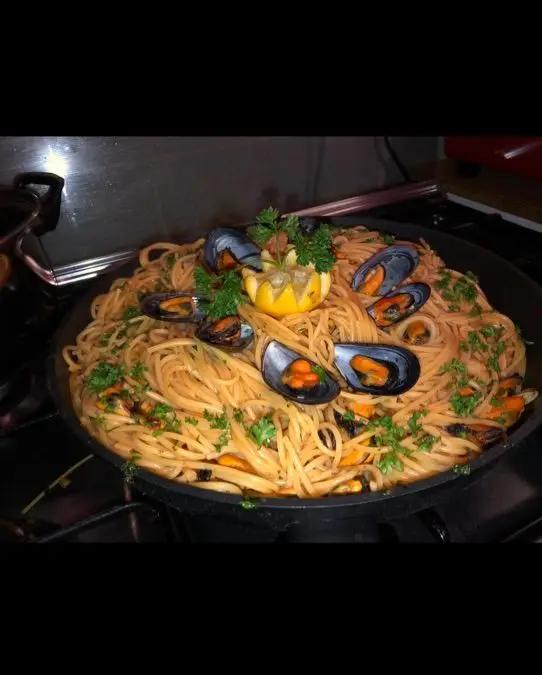 Ricetta Spaghettata con cozze 🍝 di GiaGia