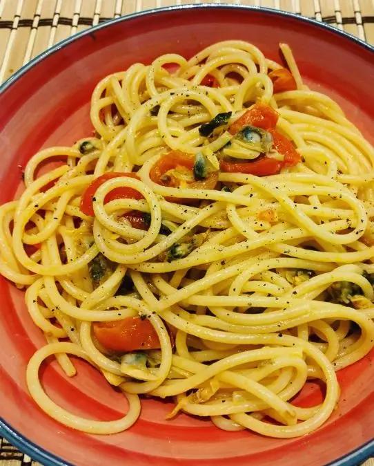 Ricetta Spaghetti veloce alle vongole di Quelche_ilfrigo_offre