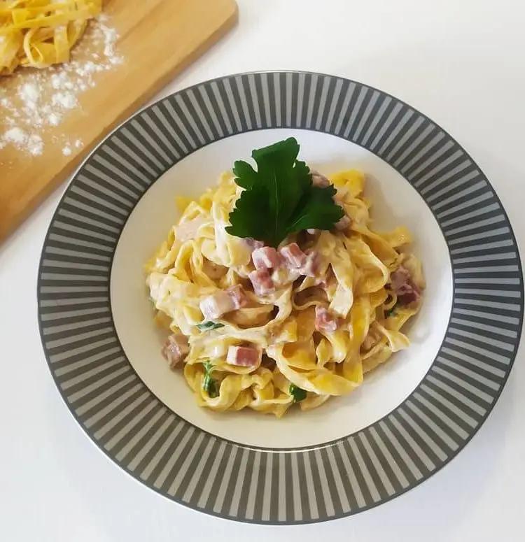 Ricetta Tagliatelle alla zucca con speck e tartufo di giorgia2081