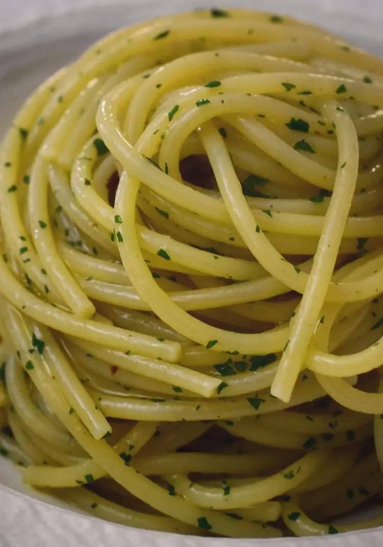 Ricetta Spaghetti con colatura di alici di giupis