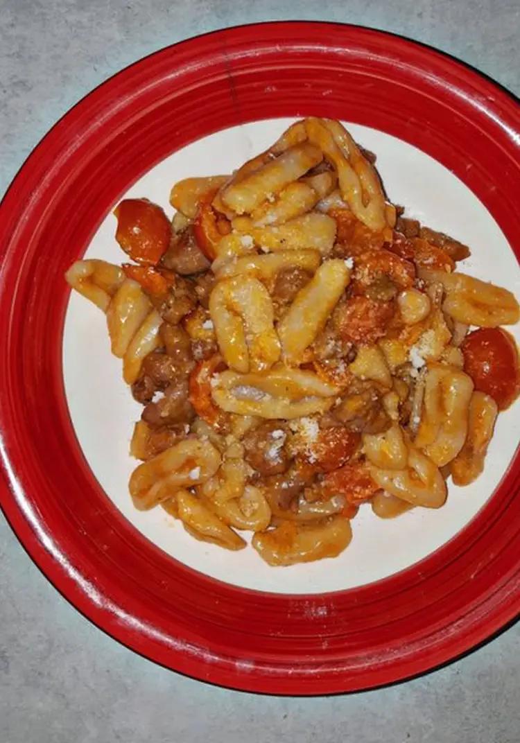 Ricetta Cavatelli con Salsiccia, Pomodorini e Pecorino Romano di mattiaver