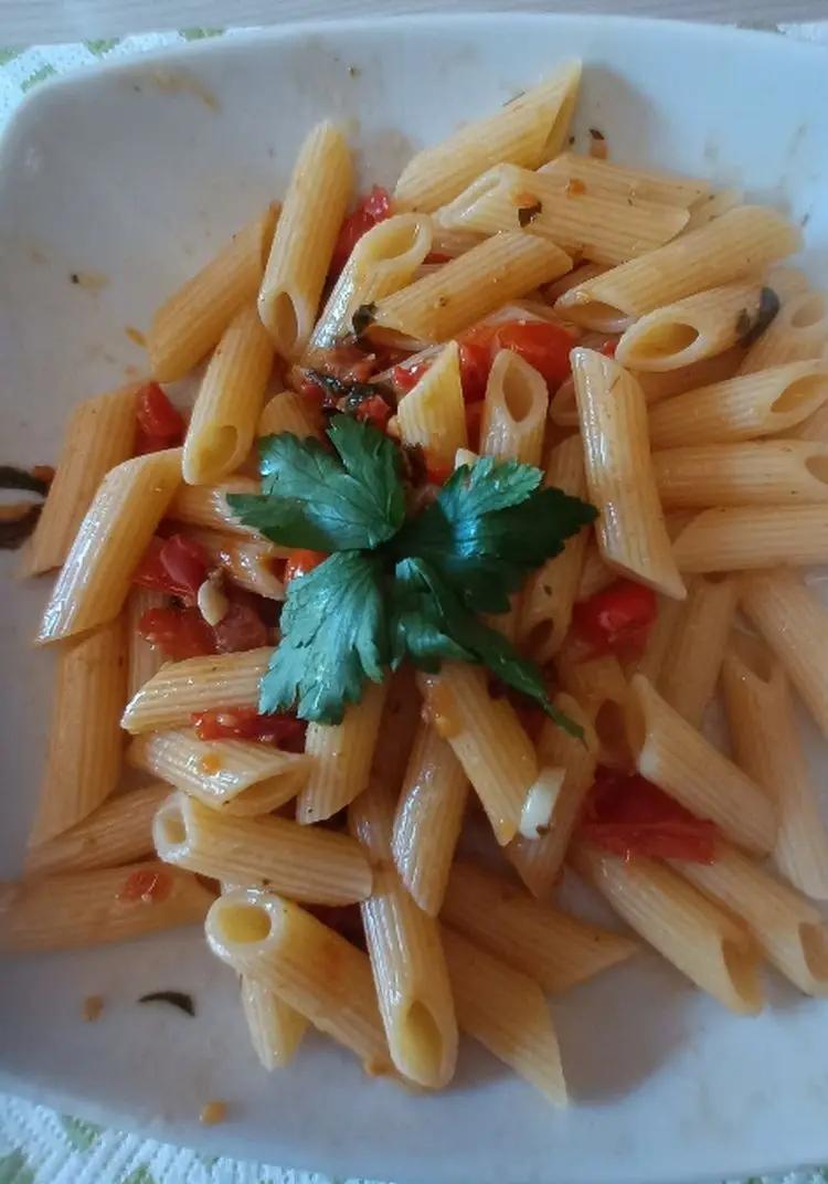 Ricetta Pomodorini,finocchietto,aglio e alici di Cucinare-con-amore