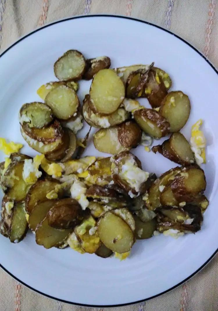 Ricetta Patate piccole con uova strapazzate di Love_food_puglia_italy