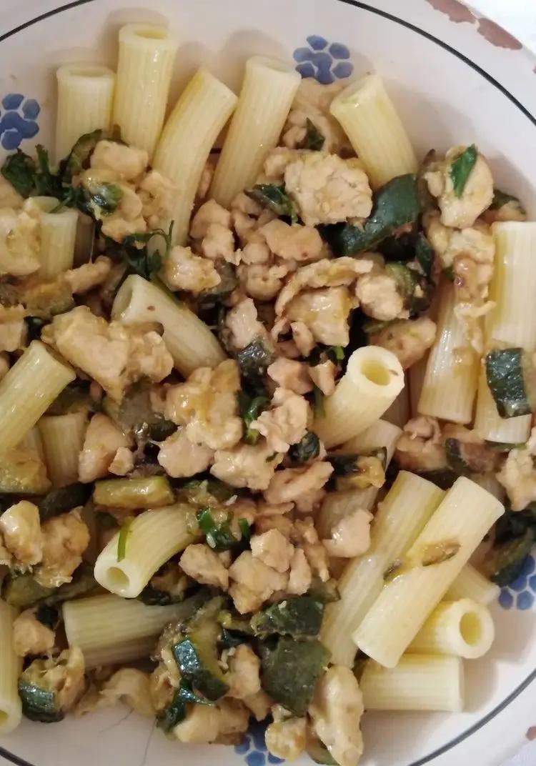 Ricetta Pasta con zucchina e petto di pollo di Love_food_puglia_italy