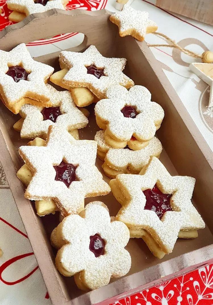 Ricetta Biscotti di quinoa e riso farciti con confettura alle fragole di mammachepiatti