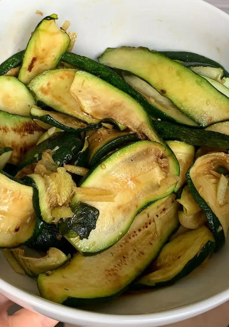 Ricetta Zucchine aromatiche di monidipastafrolla